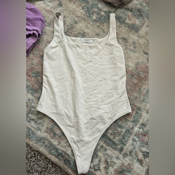 Aritzia Tops - Aritzia Babaton Bodysuit